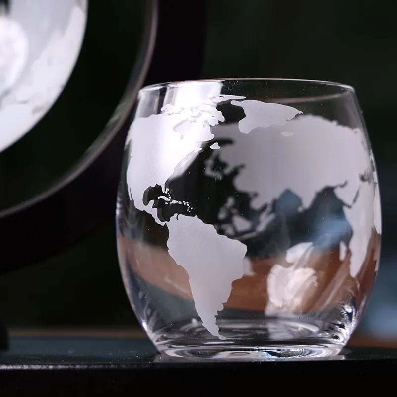Decorative Unique Globe Glass Decanter