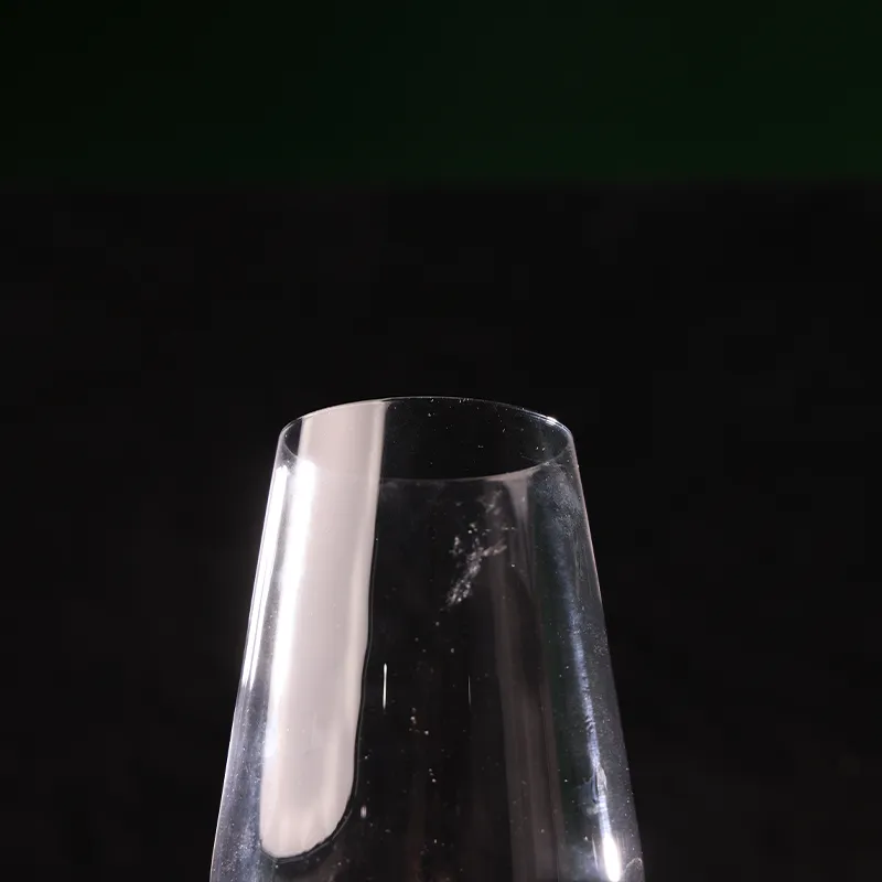 Long-stemmed Champagne Glass