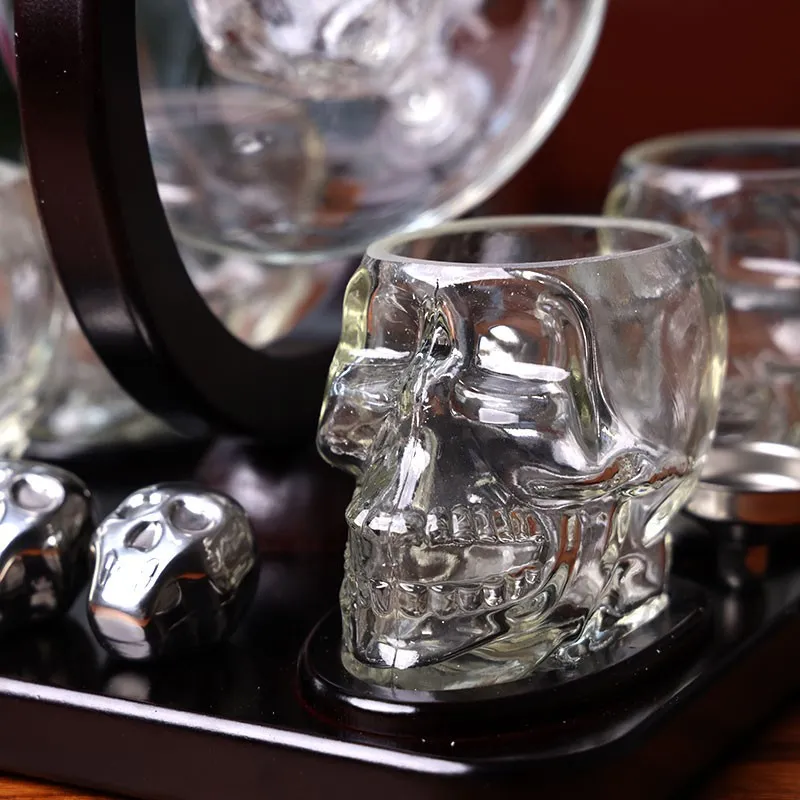 Decorative Unique Globe Glass Decanter