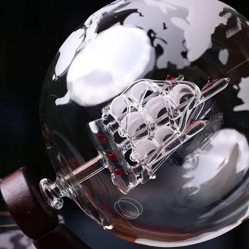 Decorative Unique Globe Glass Decanter