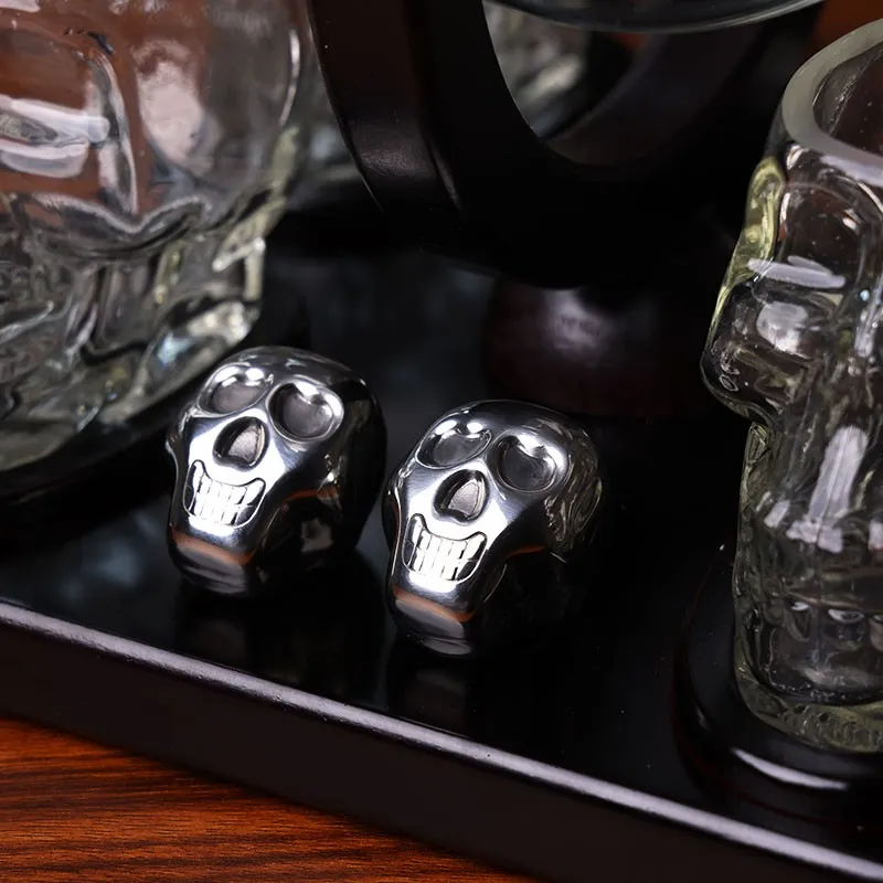 Decorative Unique Globe Glass Decanter