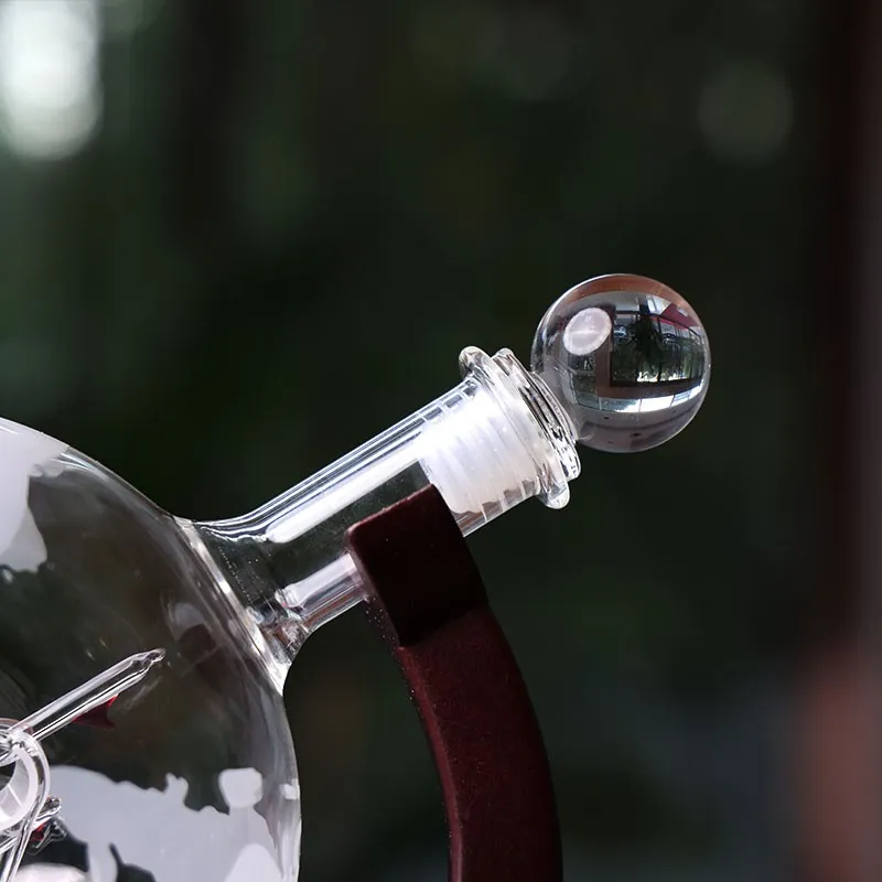 Decorative Unique Globe Glass Decanter