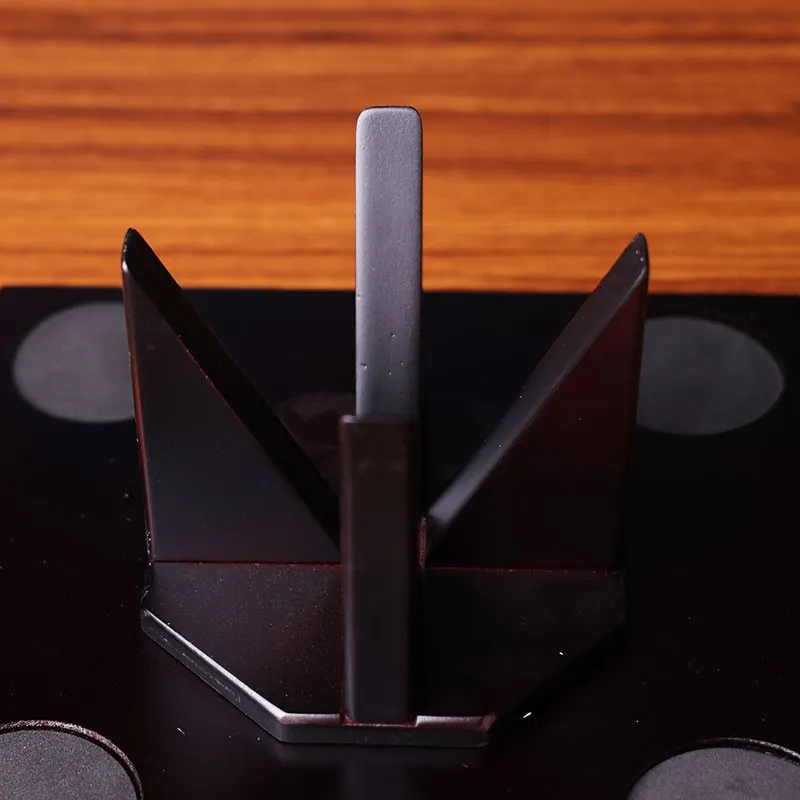 Decorative Unique Diamond Glass Decanter