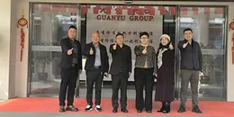 Guolian Holdings' Boduoduo was invited to visit Sichuan Guanyu Glass Industry Co., Ltd. for a visit and exchange