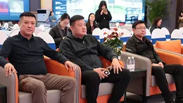 Chen Hao, deputy general manager and party committee member of Hubei Commerce and Logistics Group, visited Guolian Holdings Boduoduo