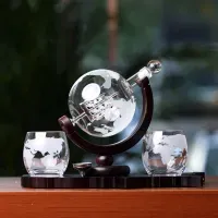 Decorative Unique Globe Glass Decanter