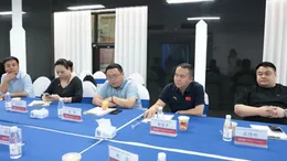 Guo Fuping, member of the Party Committee and deputy general manager of Hubei International Trade Group, and his delegation visited Guolian Holdings